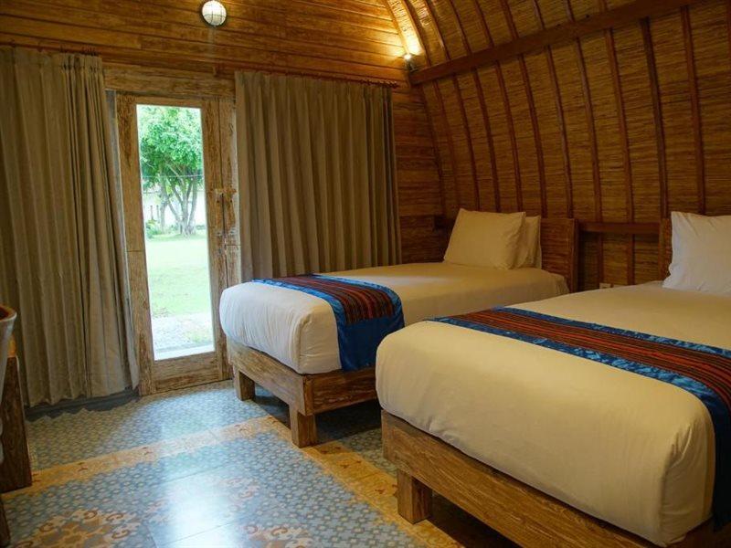 Puri Rinjani Bungalows & Hostel Kuta  Екстер'єр фото