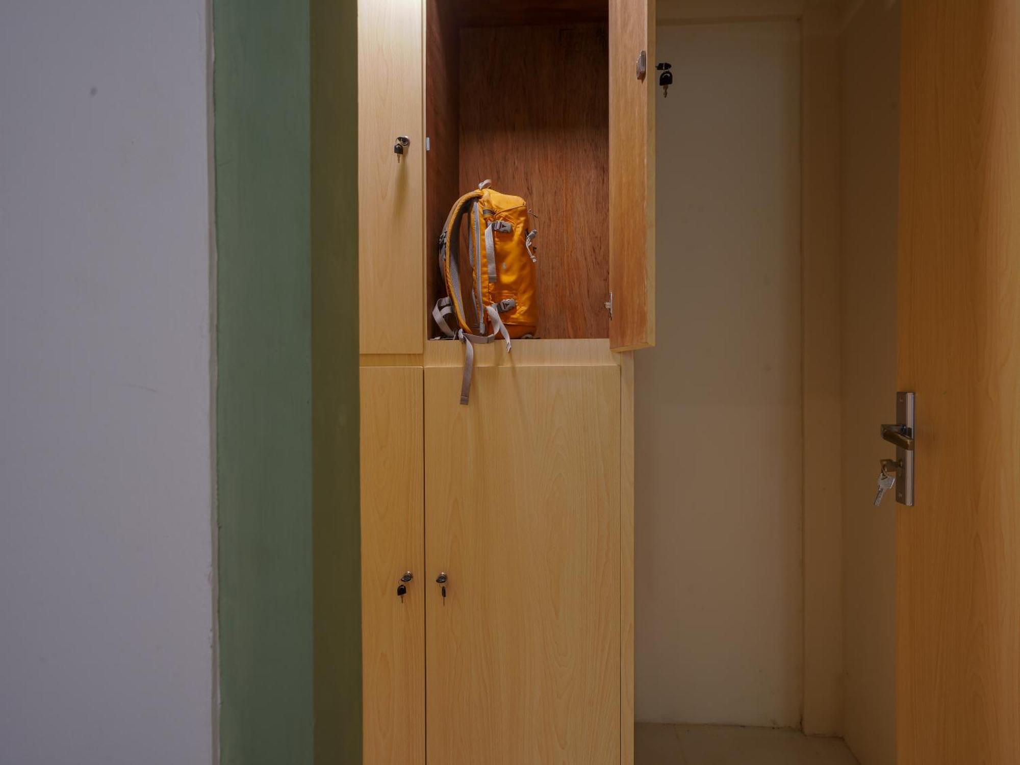 Puri Rinjani Bungalows & Hostel Kuta  Екстер'єр фото